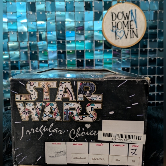 Star Wars R2-D2 Flats - Picture 2 of 5